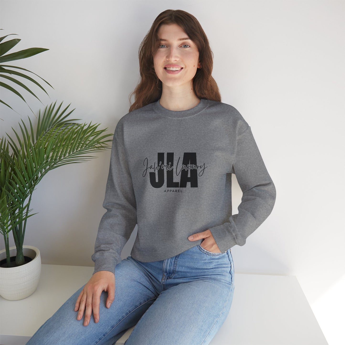 Jah’mi Luxe crewneck sweatshirt